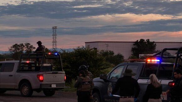 Con rastros de violencia y asesinado localizan a un hombre sobre la Culiacán-Eldorado, Culiacán