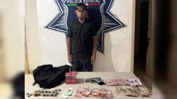 ¡Portaba una réplica de arma de fuego! Detienen a un asaltante con mercancía y dinero en efectivo en Culiacán