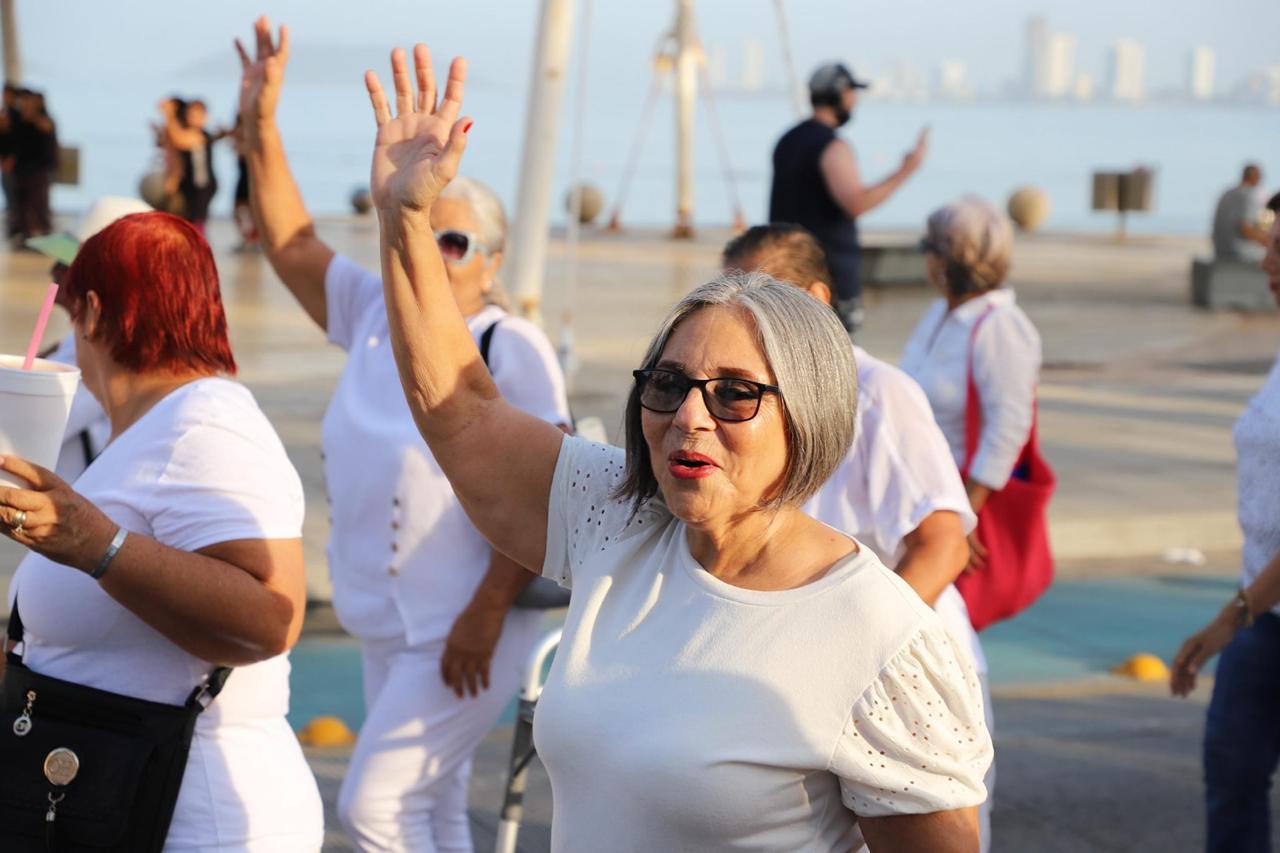 Programan actividades para el Día del Abuelo en Mazatlán