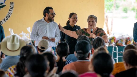 Gámez Mendívil visita la Laguna de Canachi y refrenda su compromiso de mantener un gobierno cercano a la gente