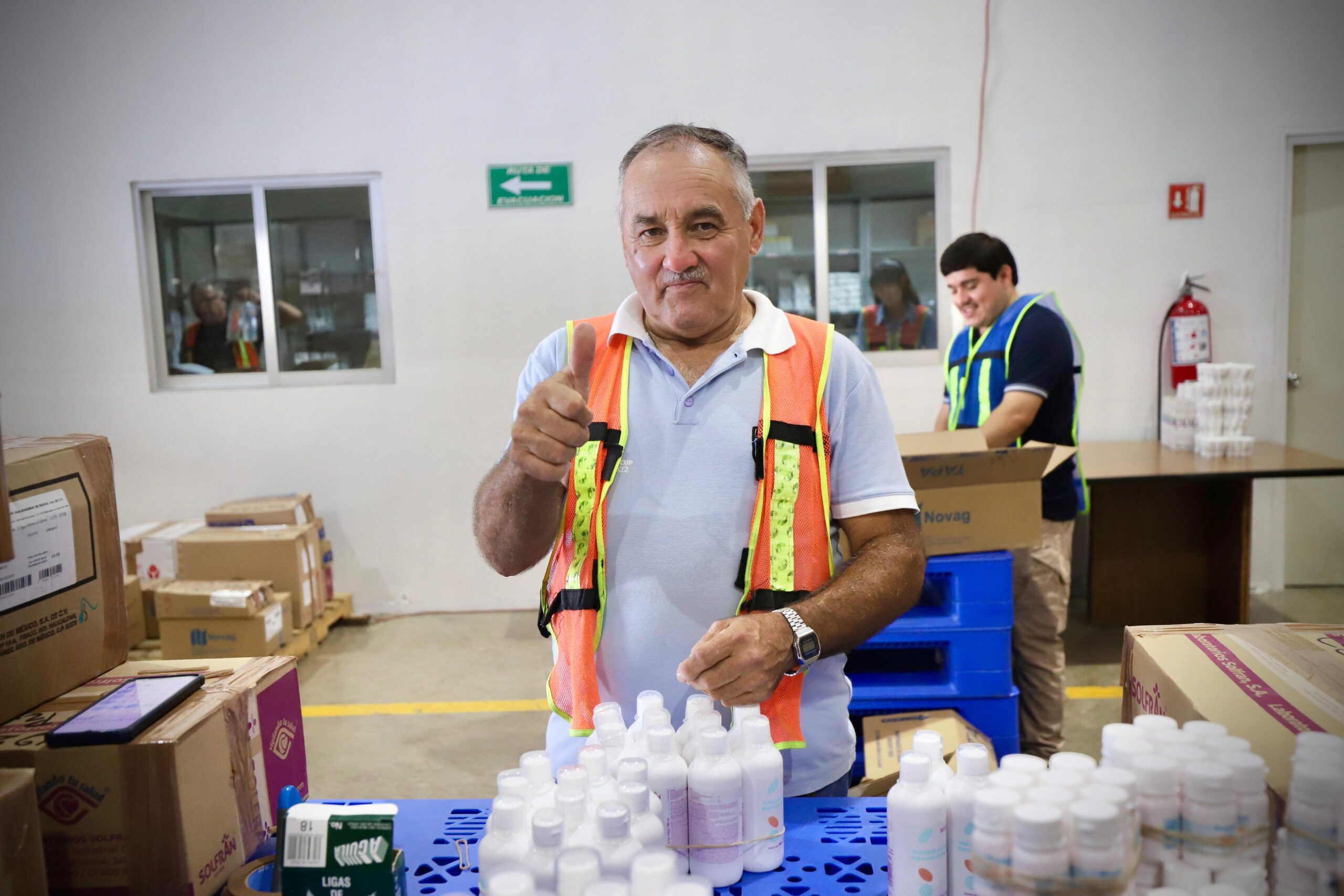 Distribuyen medicamentos a hospitales de Sinaloa