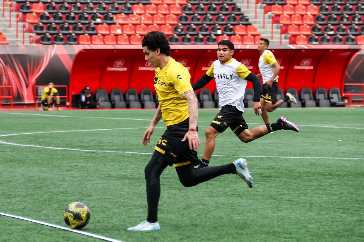Dorados de Sinaloa se prepara para debutar en el Apertura 2025