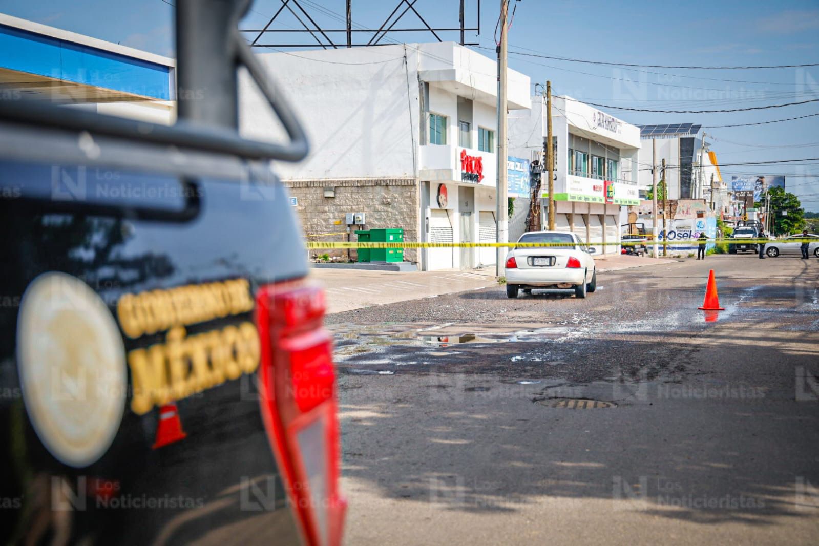 auto en el que quedó muerto el agente municipal