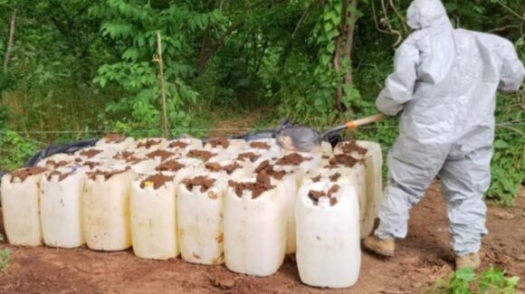 Operativo en Culiacán y Cosalá: hallan laboratorios clandestinos y mariguana