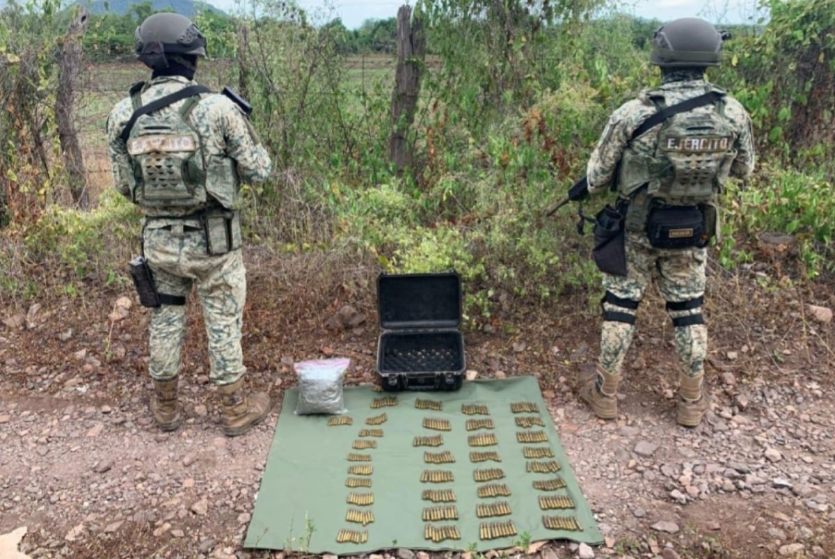 elementos del ejercito presentan cartuchos asegurados