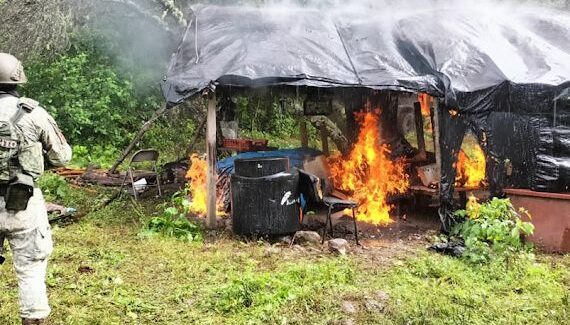 Ejército localiza campamento clandestino y asegura armamento en El Batel, Concordia
