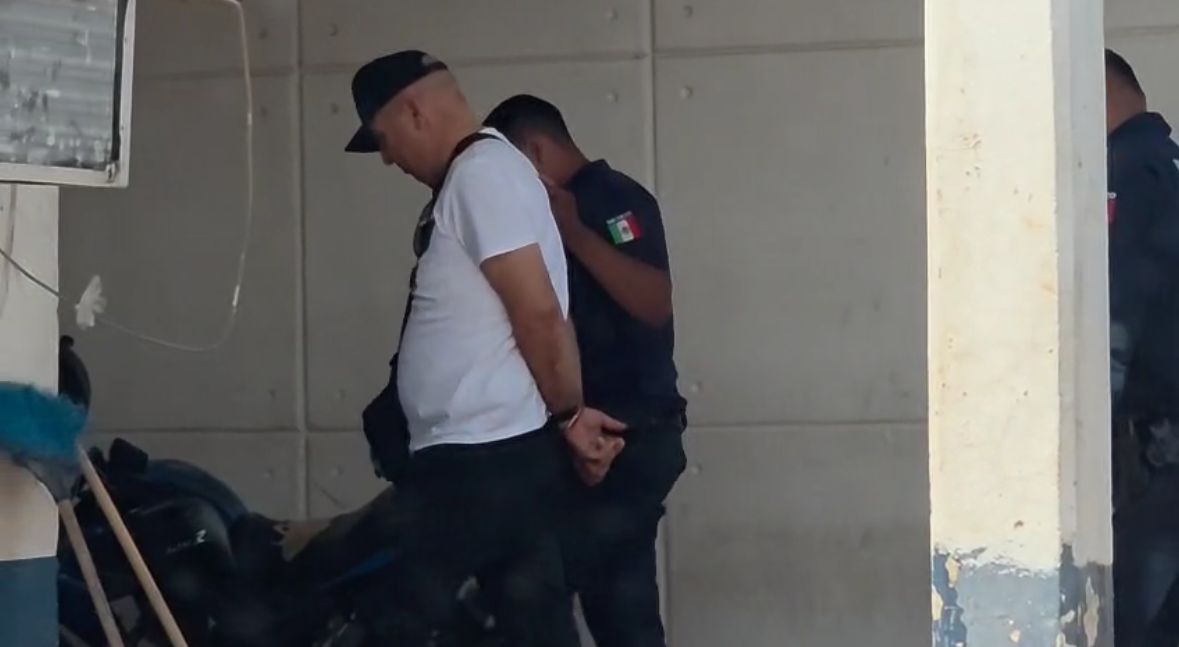 El "Pato Heredia", influencer y policía de Tránsito, es detenido en Juan José Ríos