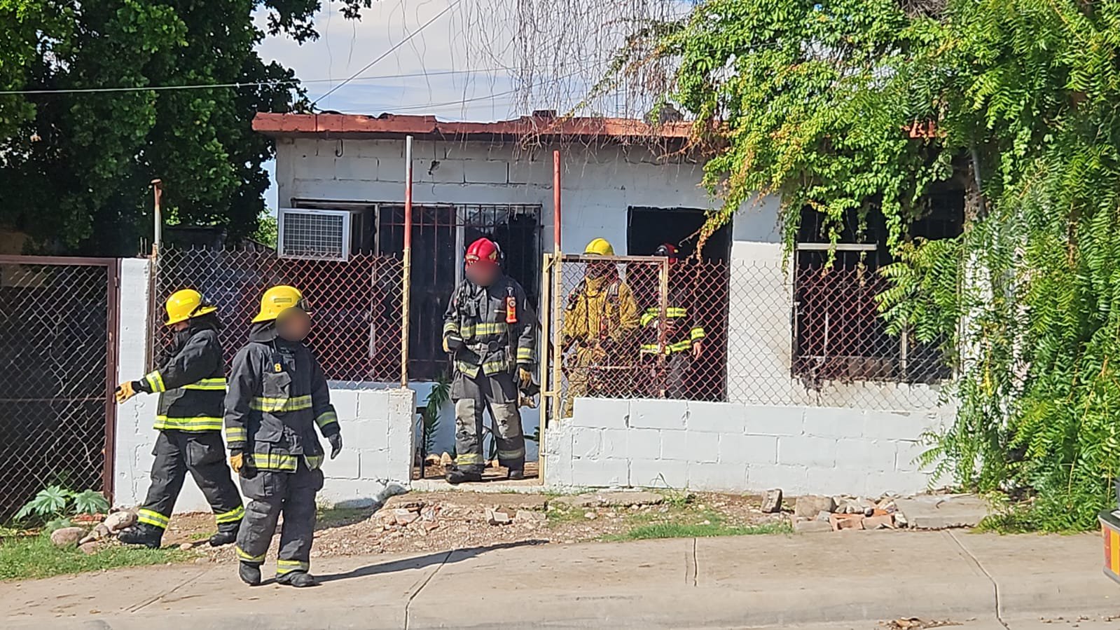 elementos de bomberos culiacan
