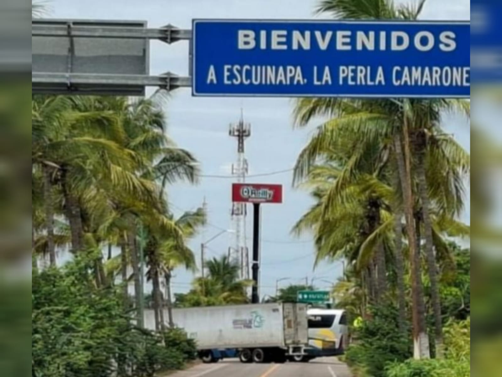 Enfrentamiento entre civiles armados en la carretera Escuinapa – Rosario