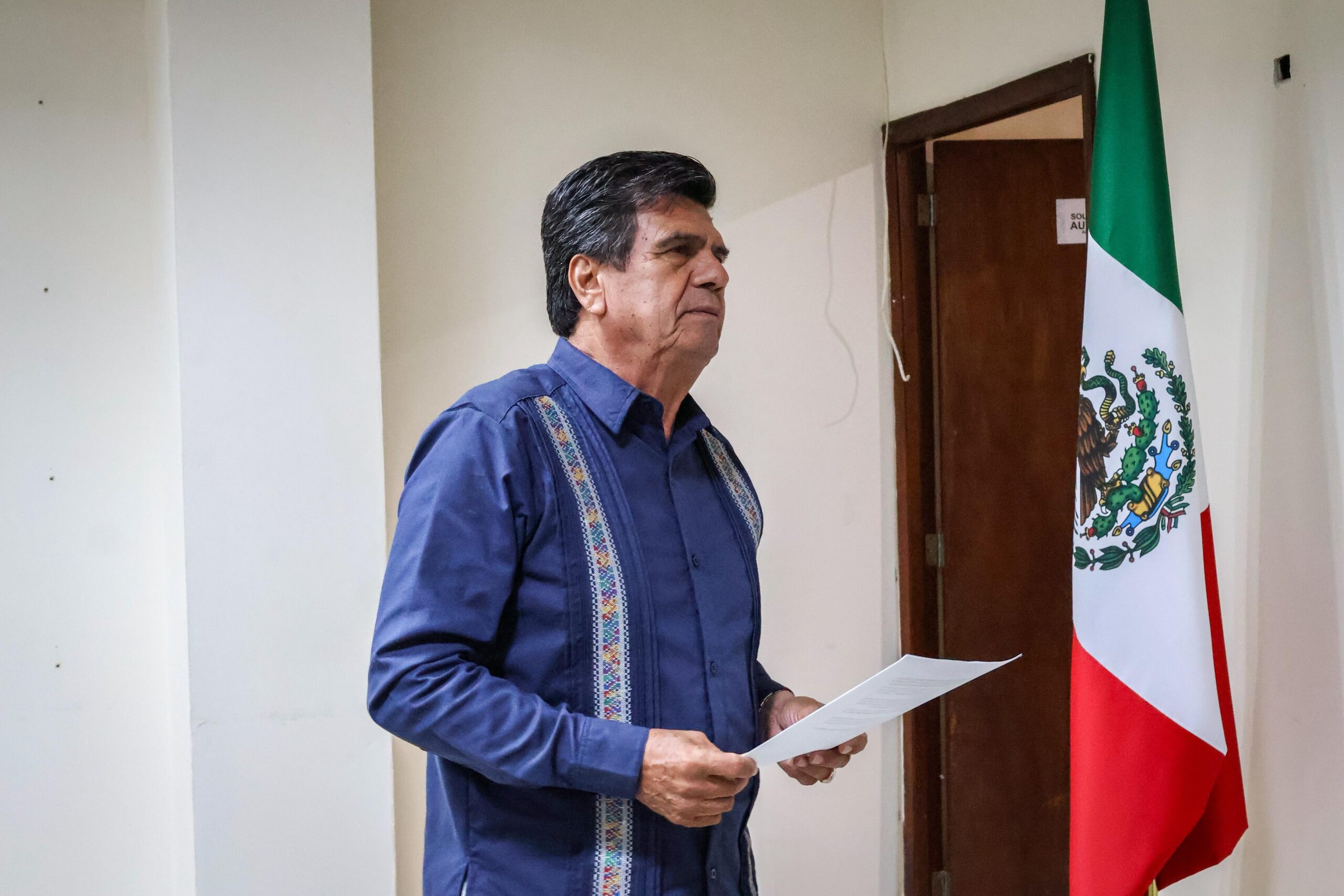 Enrique Parra Melecio toma protesta cinco comisarios municipales de Mocorito