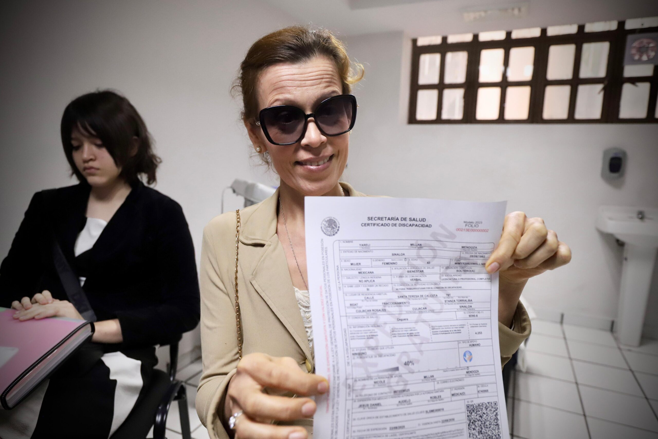 entregan el primer Certificado Electrónico de Discapacidad
