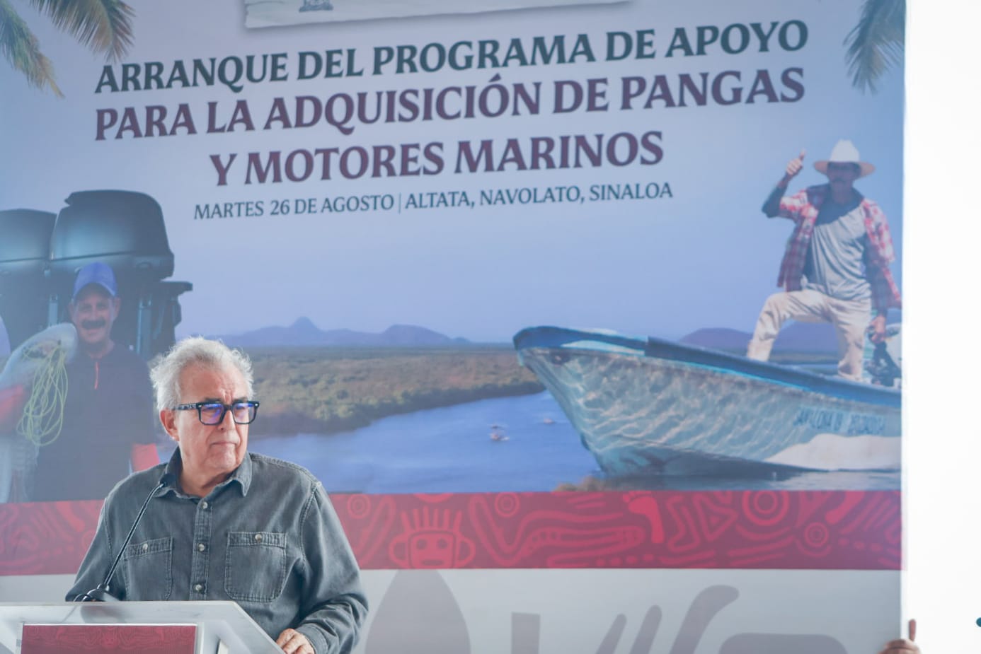Entrega Rocha motores marinos y pangas a pescadores