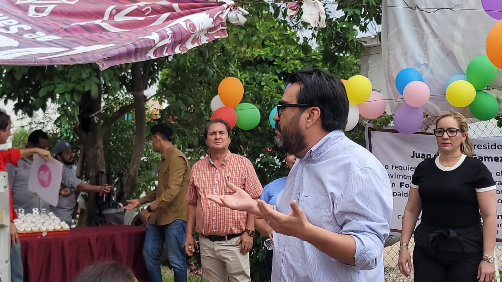 Entregan pavimentación de calles en la colonia Pemex, en Culiacán