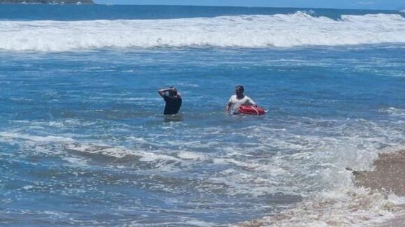 Escuadrón Acuático de Mazatlán realiza rescate en áreas de playa durante operativo