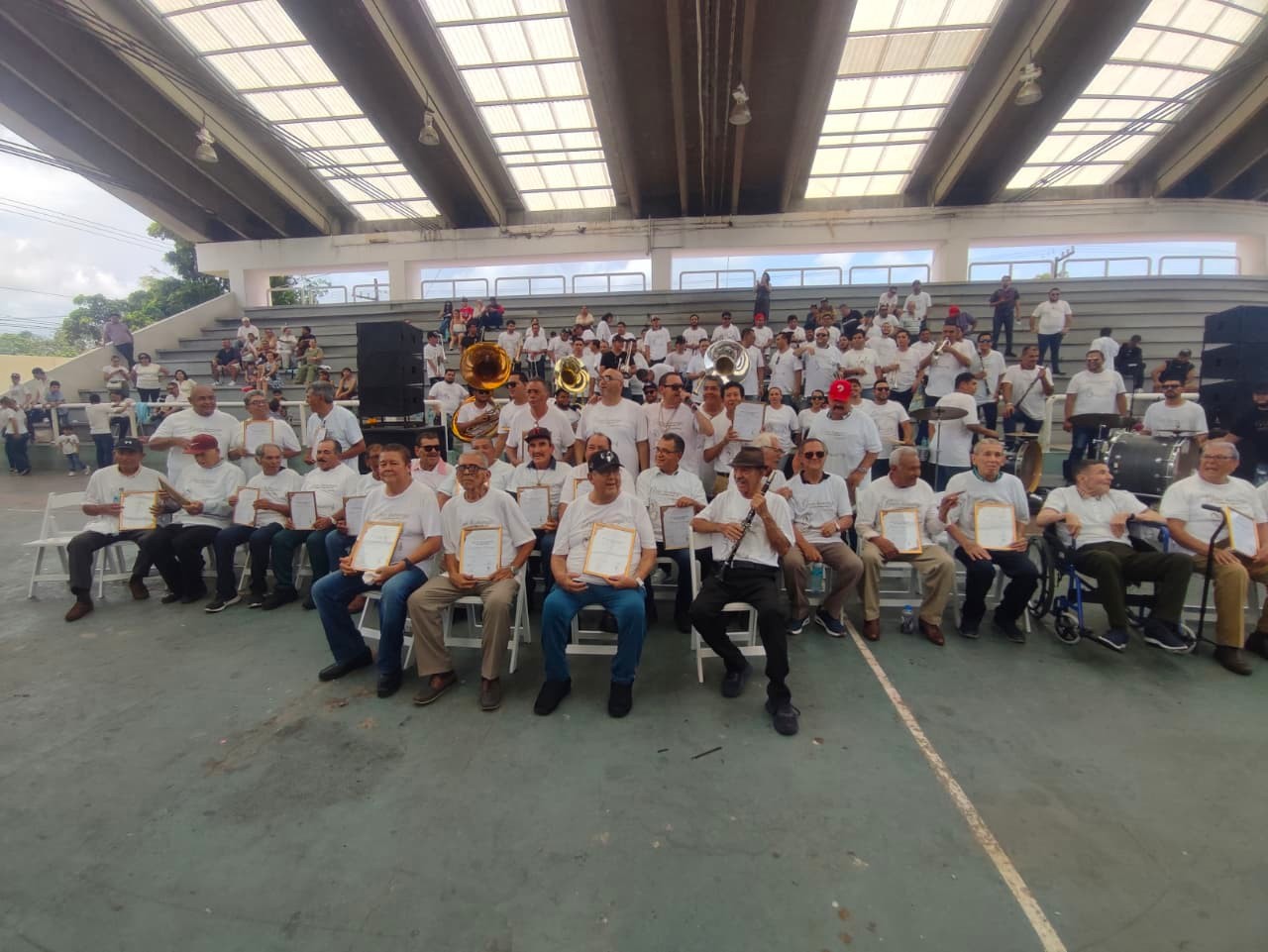 Homenaje a Julio Preciado