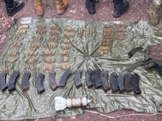 explosivos y municiones fueron hallados en el campamento