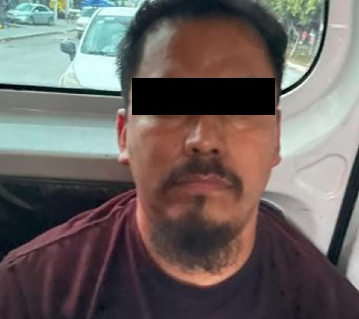 Expolicía detenido en Puebla
