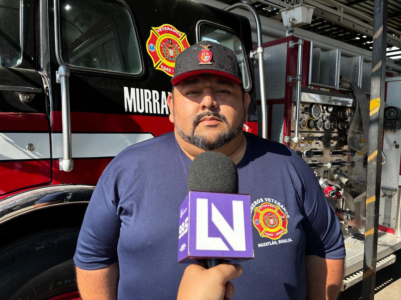 Fernando Leyva Solano, capitán de Bomberos Veteranos en Mazatlán