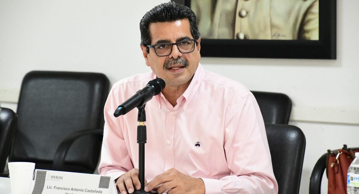 Antonio Castañeda renuncia a la Comisión de Vivienda del Estado de Sinaloa