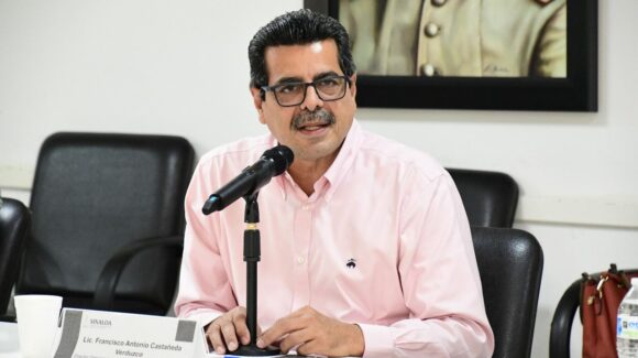 Antonio Castañeda renuncia a la Comisión de Vivienda del Estado de Sinaloa