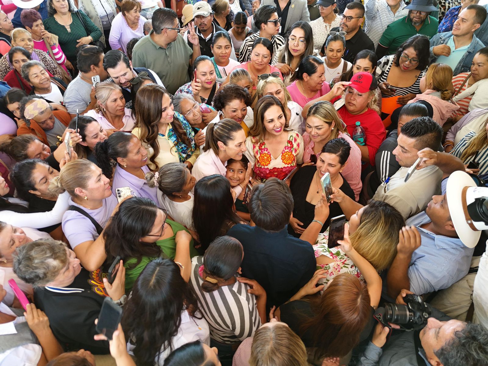 Gira de Sheinbaum por Guanajuato y Querétaro