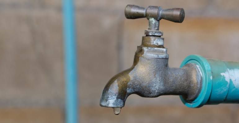 llave de agua