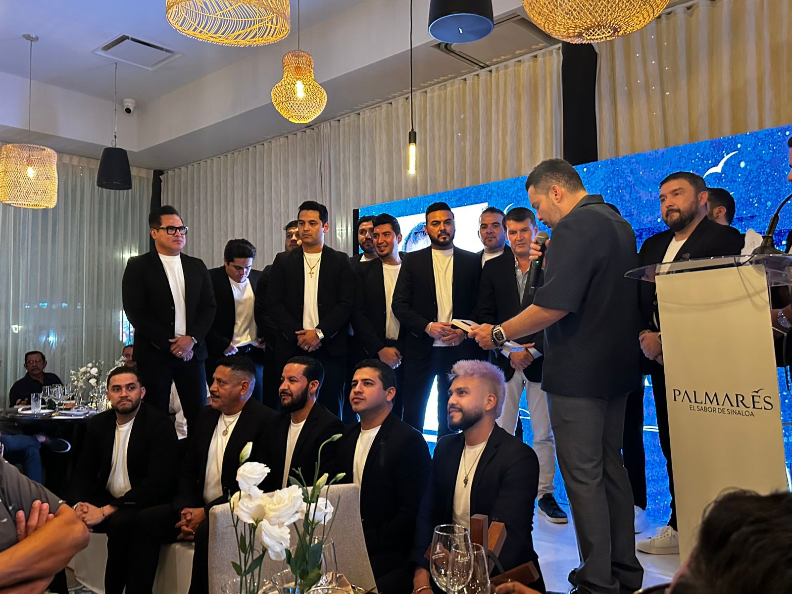 grupo arhe celebro en grande el segundo aniversario de su restaurante palmares