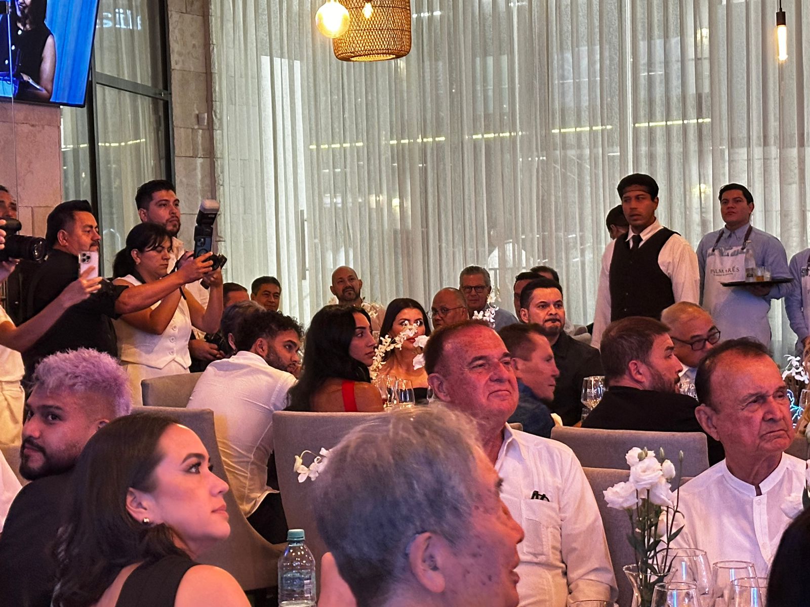 grupo arhe celebro en grande el segundo aniversario de su restaurante palmares