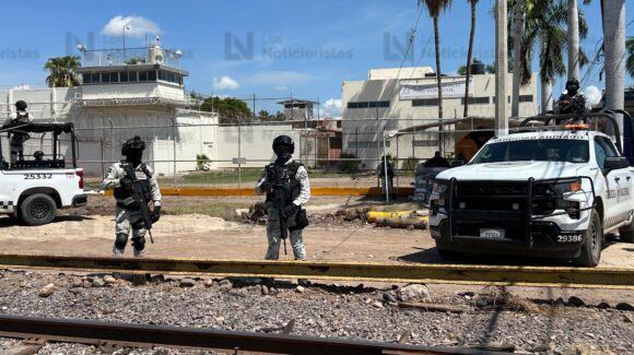 ¡Sobrevuela un helicóptero! Reportan riña en el penal de Aguaruto, en Culiacán; activan protocolos