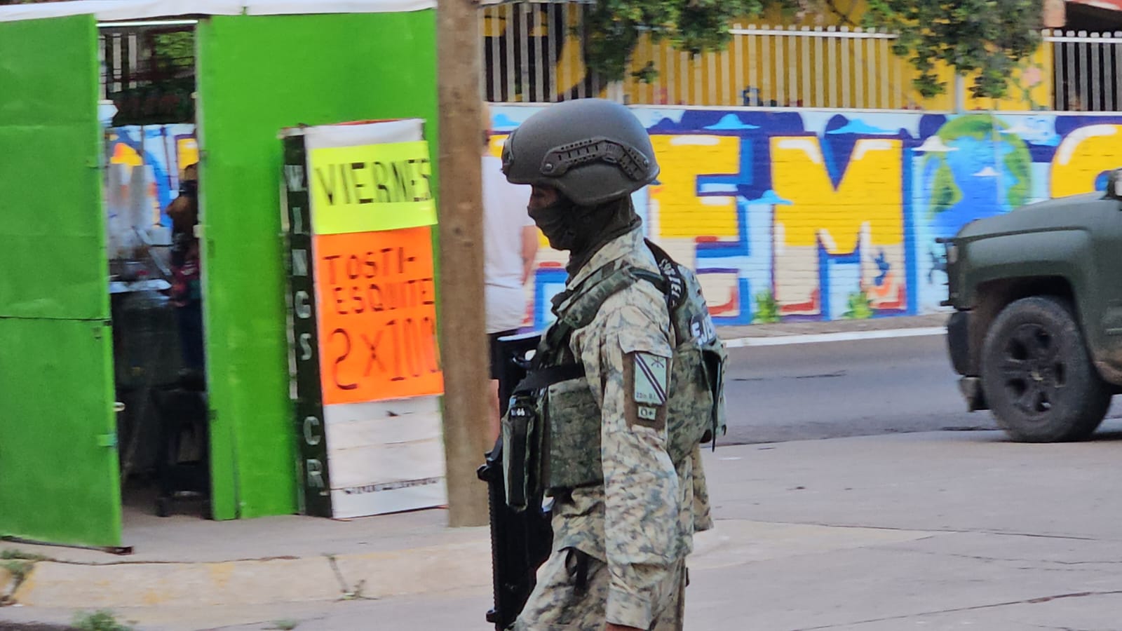 Hombre baleado en la Lázaro Cárdenas, Culiacán