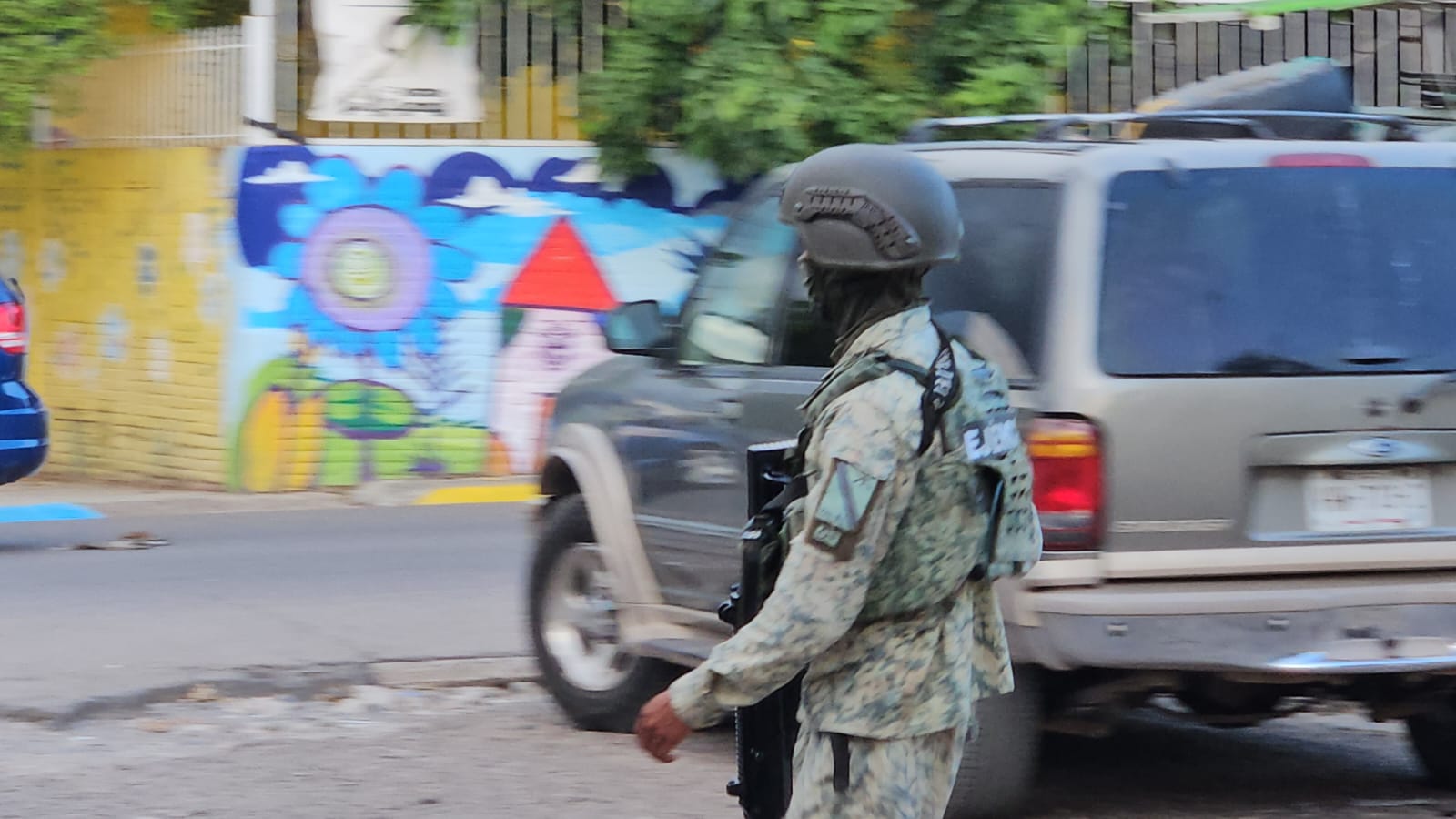 Hombre baleado en la Lázaro Cárdenas, Culiacán