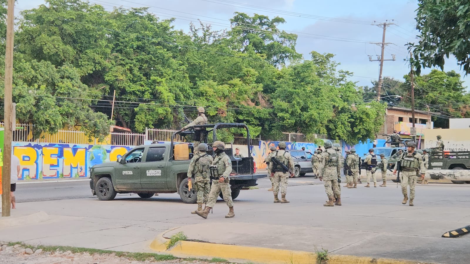 Hombre baleado en la Lázaro Cárdenas, Culiacán