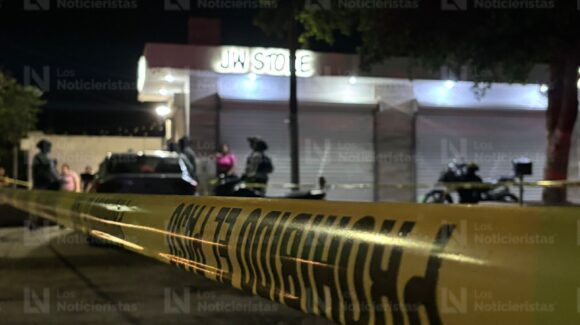 Afuera de una boutique, ejecutan a balazos a un hombre en Aguaruto, Culiacán