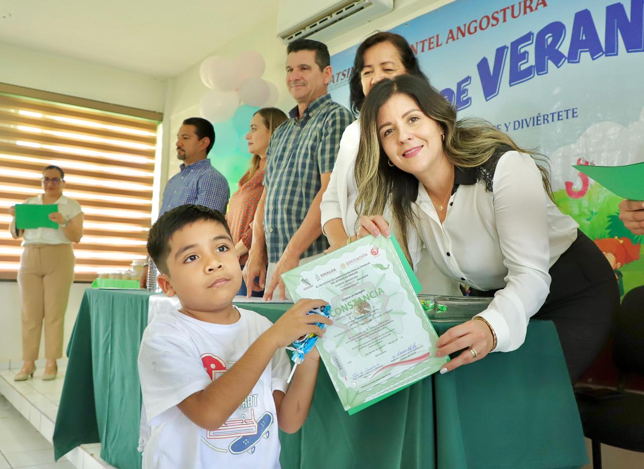 Icatsin fortalece su oferta educativa y de capacitación en Sinaloa