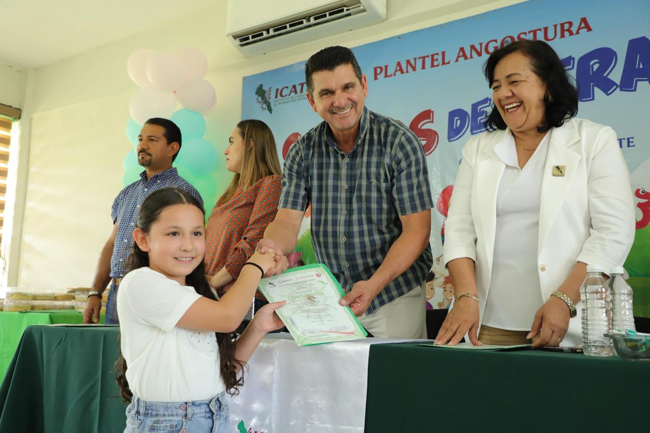 Icatsin fortalece su oferta educativa y de capacitación en Sinaloa