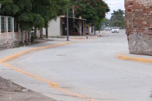 Inauguran pavimentación en La Brecha, Guasave