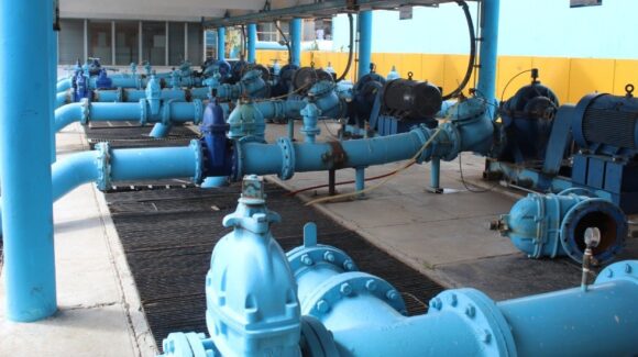 Ocho comunidades de Sinaloa Municipio permanecen con problemas en el suministro de agua por fallas eléctricas