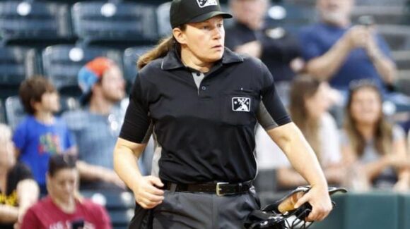 ¡Histórica! Jen Pawol será la primera mujer ampayer en un juego oficial de MLB
