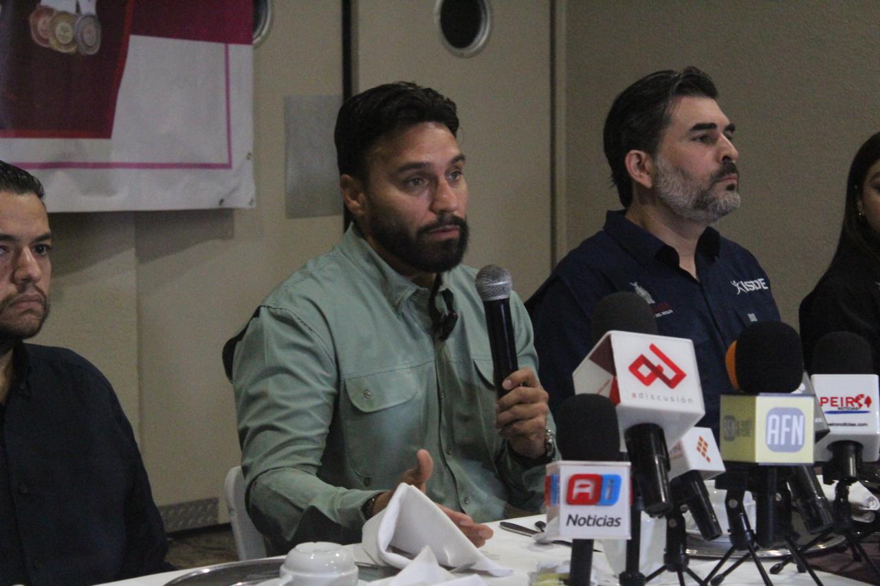 Julio César Cascajares en Rueda de Prensa