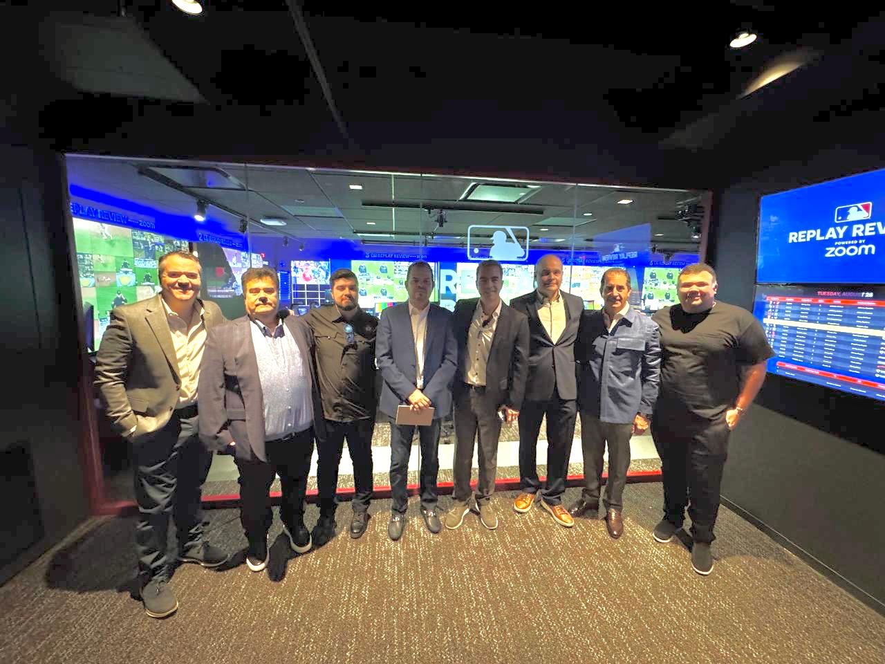 LMP refuerza lazos con MLB