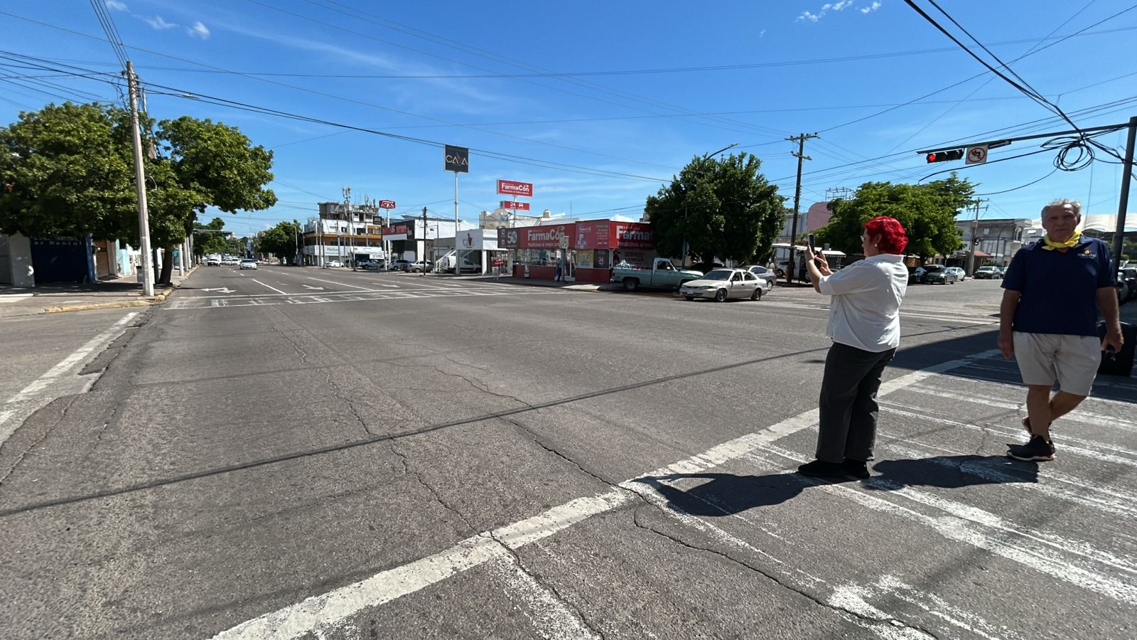 los manifestantes bloquearon las calles Álvaro Obregón y Ruperto Paliza