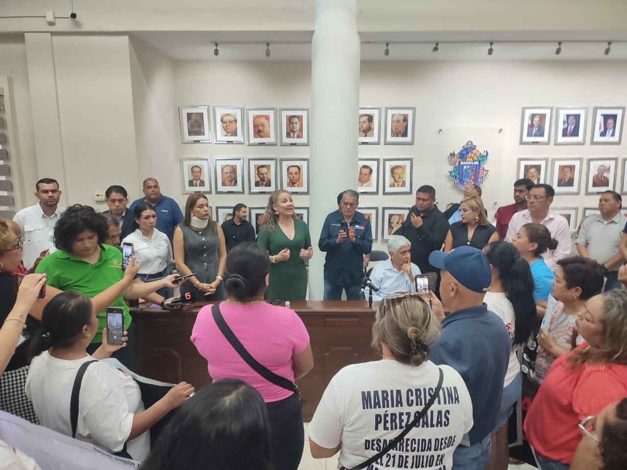 madres de desaparecidos se inconformaron ante el cabildo mazatleco