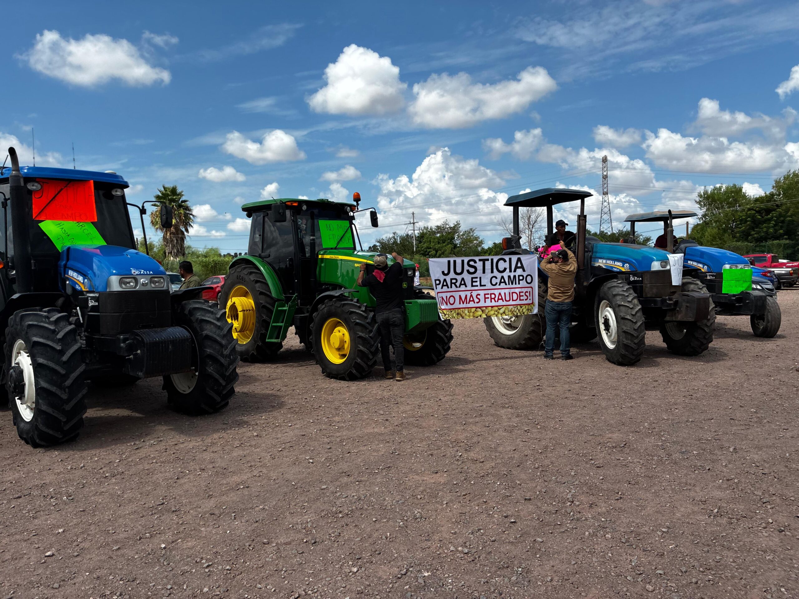 Se manifiestan productores del norte de Sinaloa