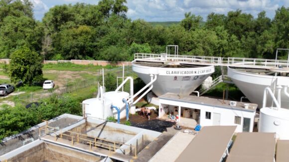 Aumentan quejas por falta de agua en el norte de Los Mochis; Japama explica causas