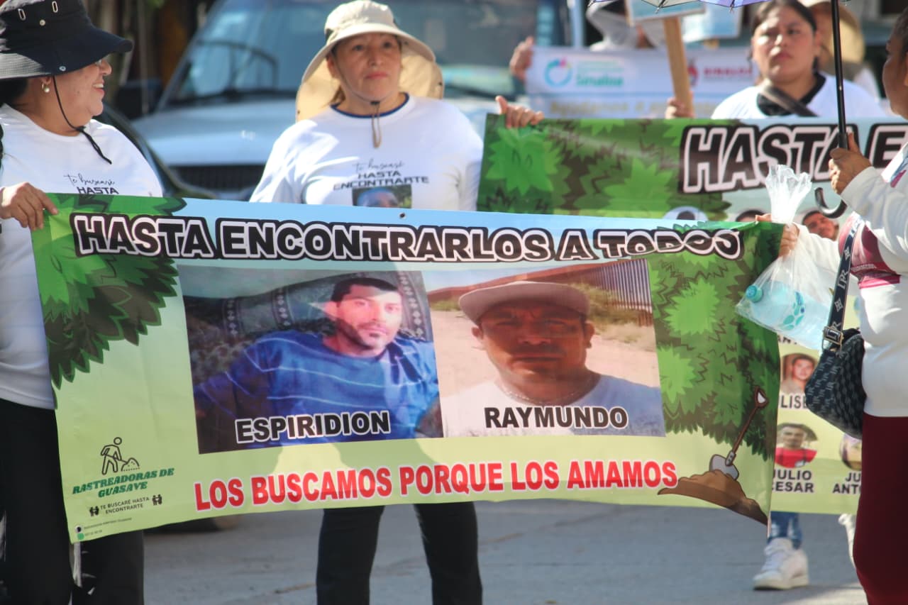 marcha del Día Internacional de las Víctimas de Desaparición Forzada en Guasave