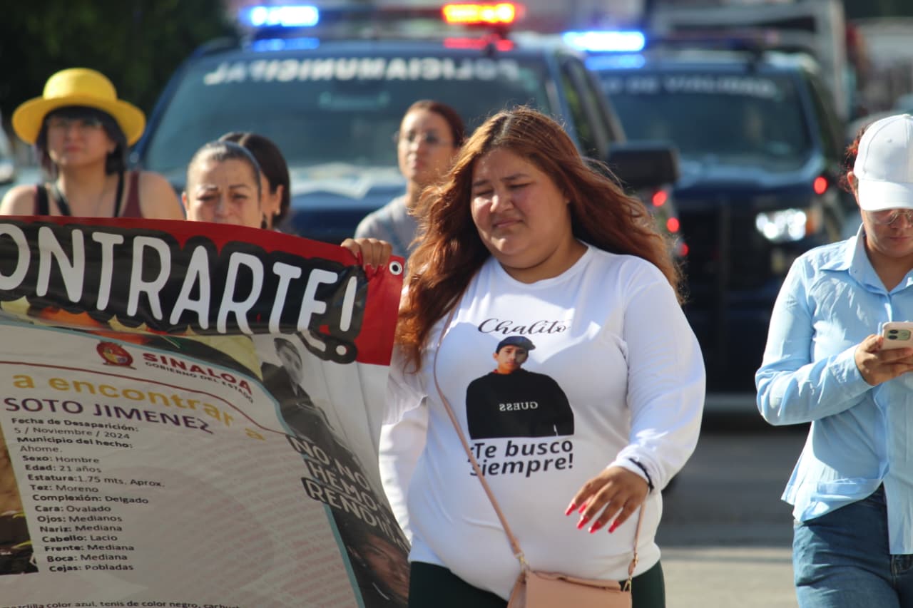 marcha del Día Internacional de las Víctimas de Desaparición Forzada en Guasave