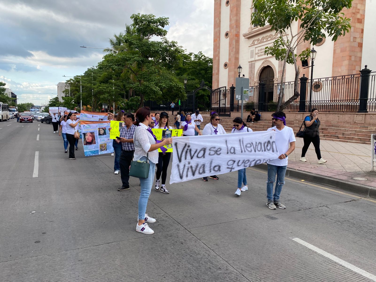 marcha por desaparición de Patricia, Denisse y Francisco en Culiacán