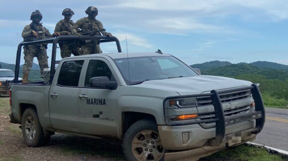 Hay un abatido y 8 detenidos en enfrentamiento contra la Marina en Culiacán, Sinaloa hoy 16 de septiembre