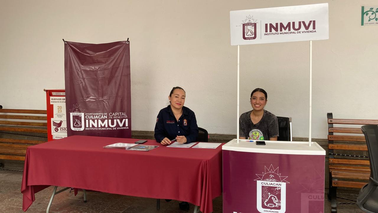 mesa de registro al programa de viviendas para el bienestar en Culiacán