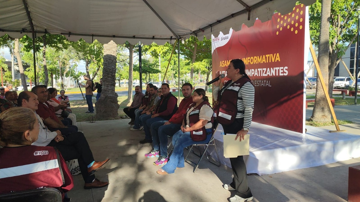 Militantes de Morena se reúnen en Ahome
